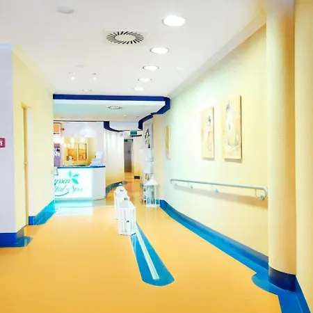 Hotel Strandhotel Prinz Von Preussen 4*